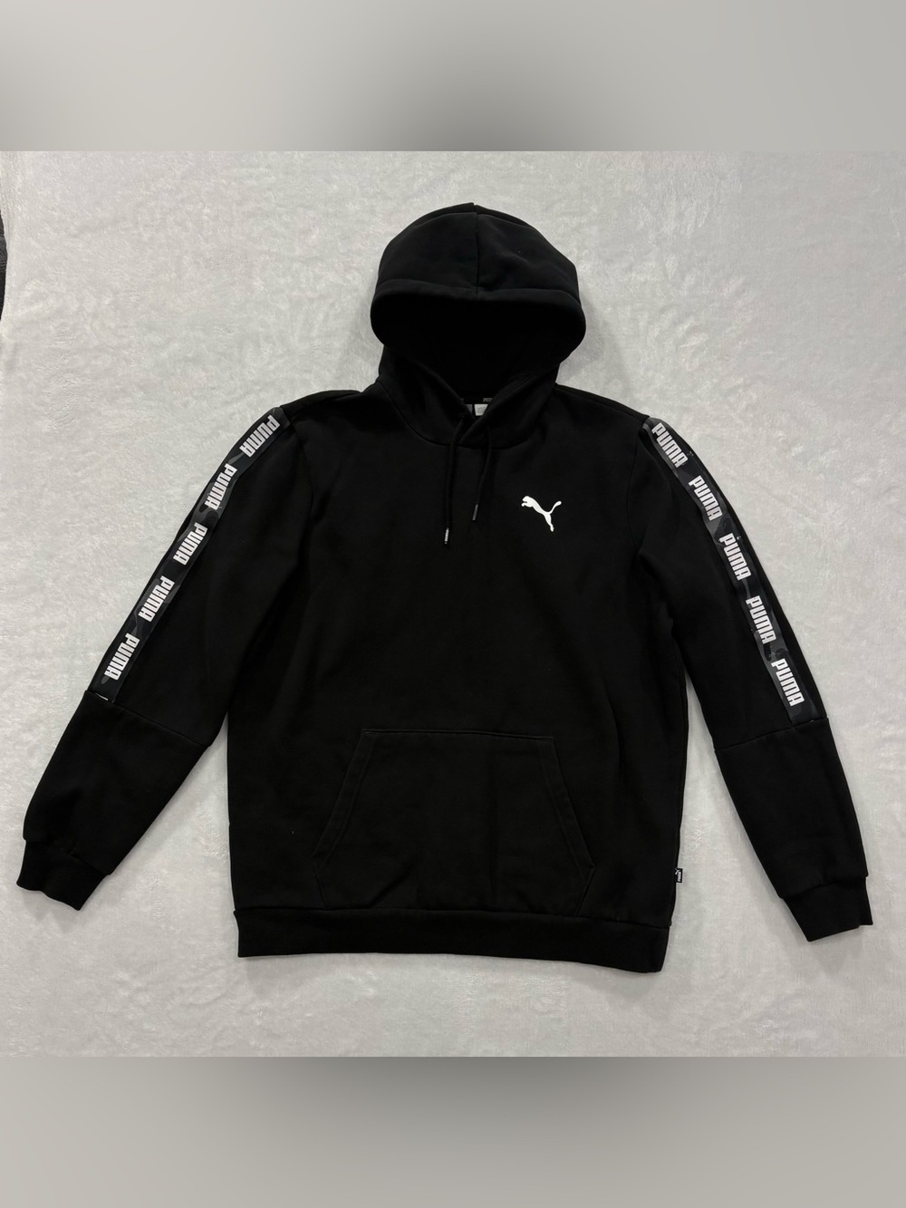 Puma Essentials Logo Tape Black Sweatshirt Hoodie Men’s Size L